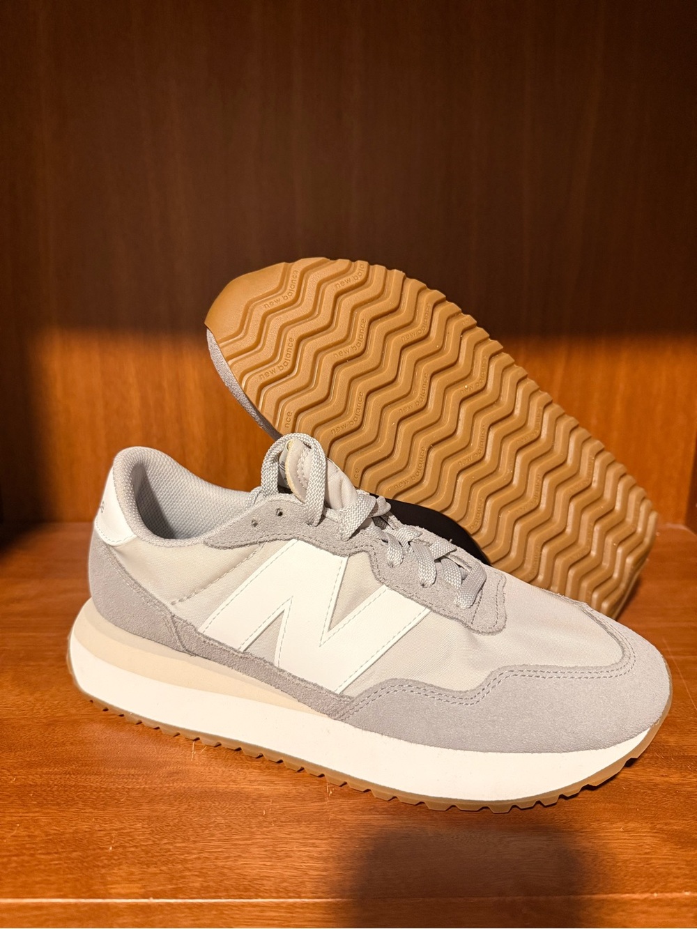 New Balance Women's 237